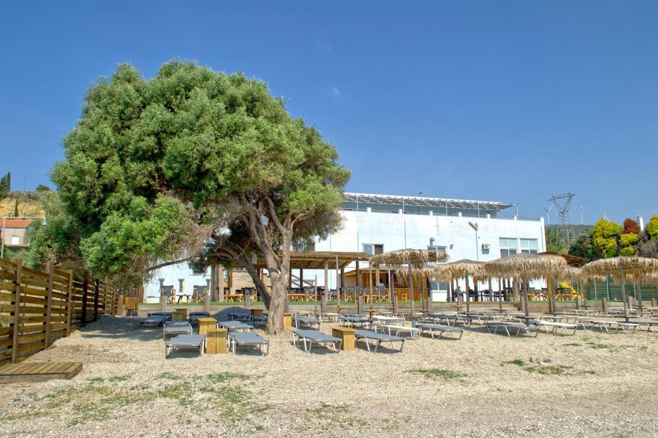 Epipleon Luxury Suites -104- Δωμάτιο 35Τμ Με Βεράντα 35Τμ Μπροστά Στη Θάλασσα Nafpaktos Dış mekan fotoğraf